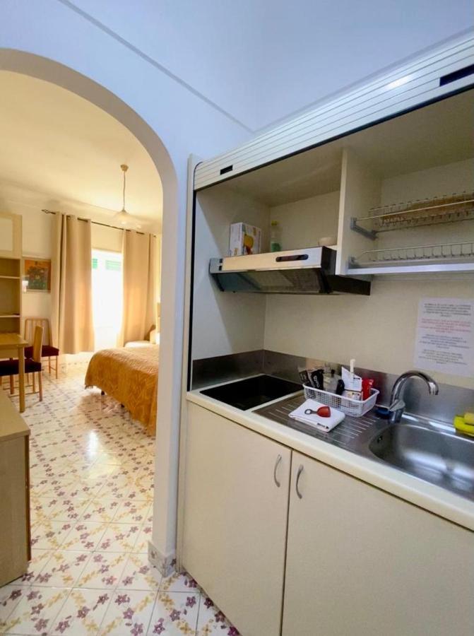 Central Studio Capri Luaran gambar