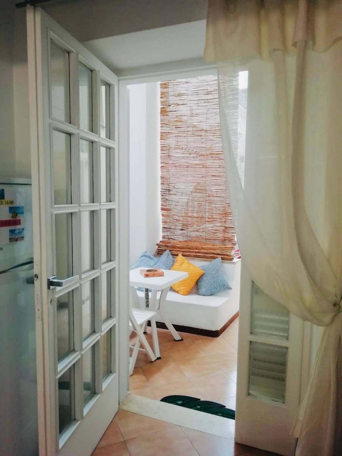 Central Studio Capri Luaran gambar